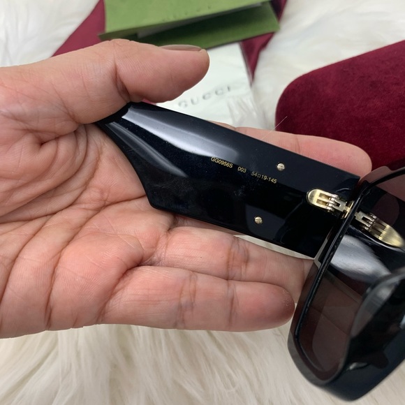 GUCCI Women’s luxury oversized sunglasses large GG Logo GG0956S - Picture 11 of 16